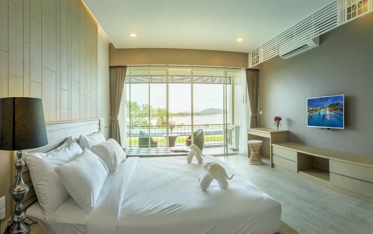 Baan Rim Ao Hotel Csanthaburi Kültér fotó