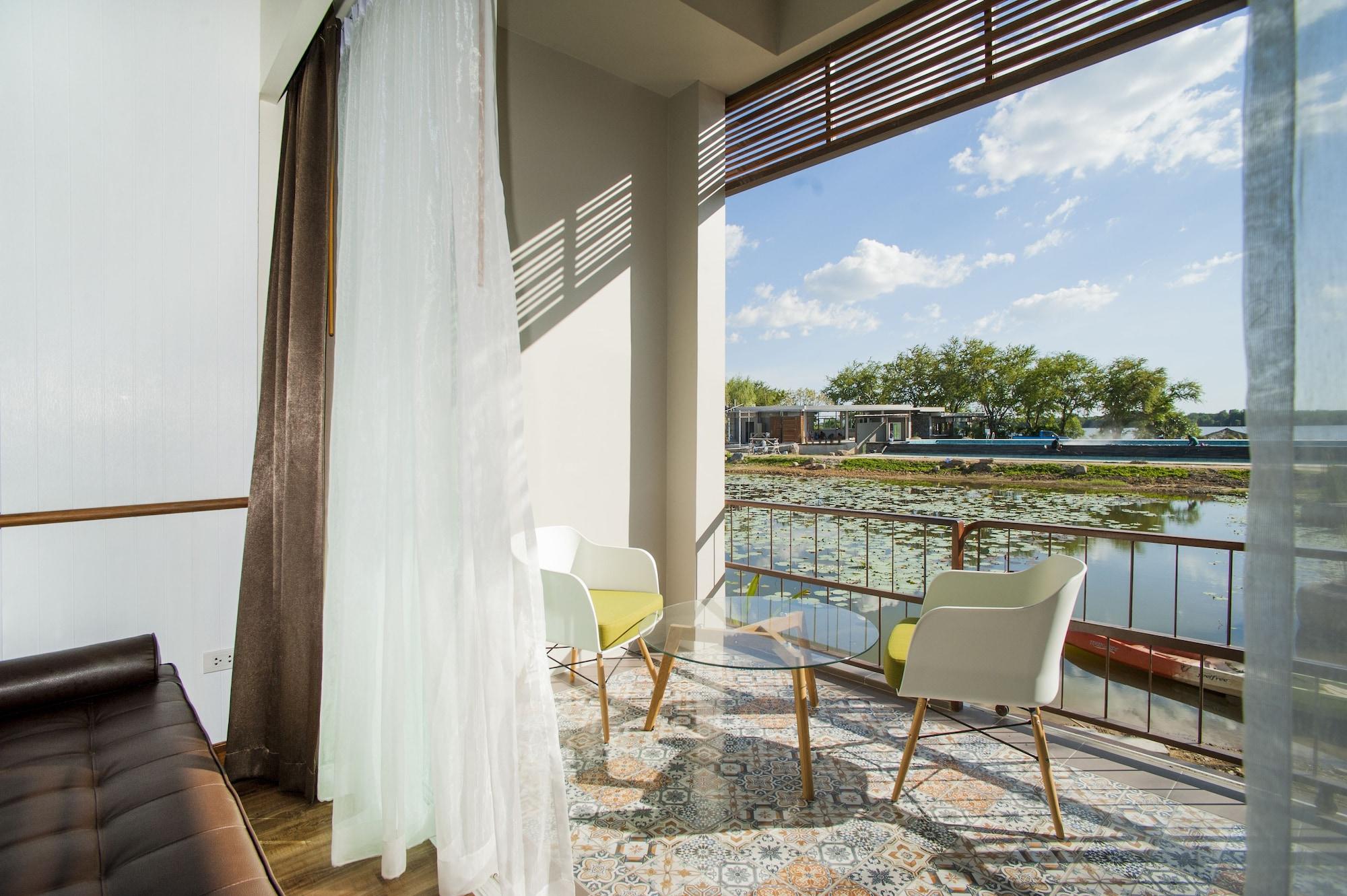 Baan Rim Ao Hotel Csanthaburi Kültér fotó
