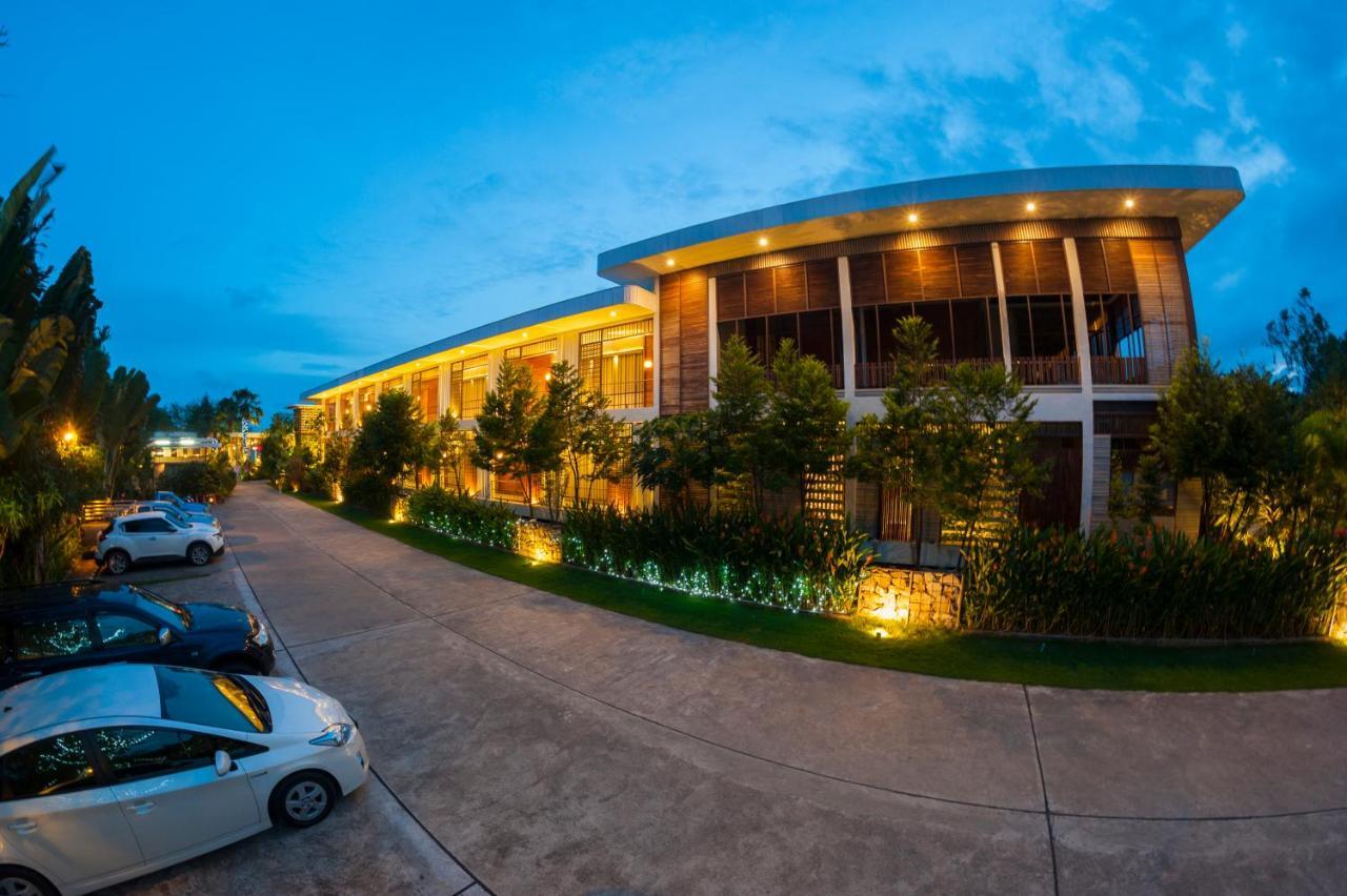 Baan Rim Ao Hotel Csanthaburi Kültér fotó