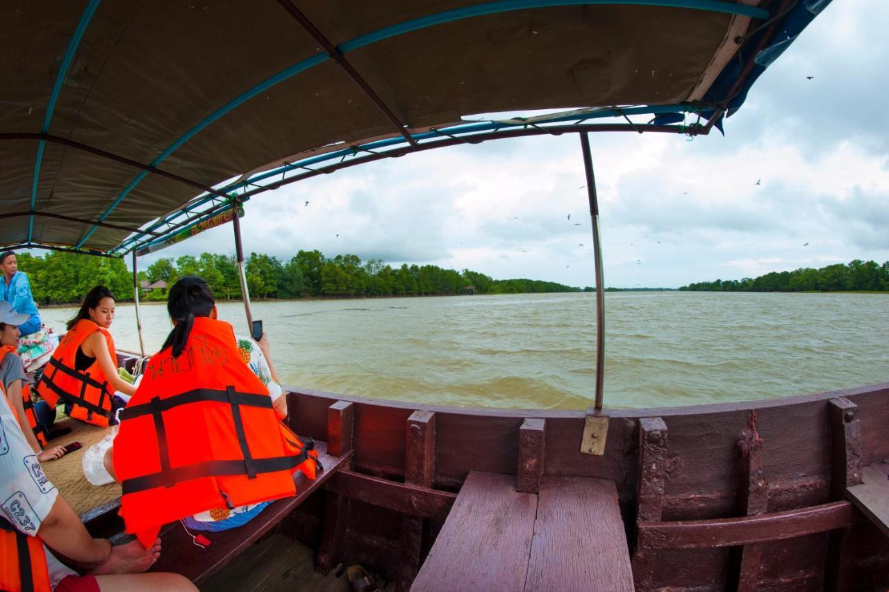 Baan Rim Ao Hotel Csanthaburi Kültér fotó