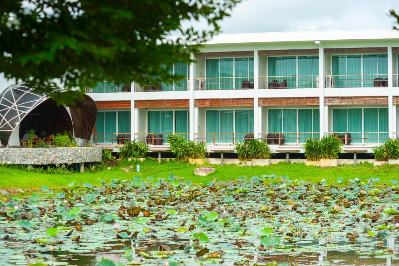 Baan Rim Ao Hotel Csanthaburi Kültér fotó